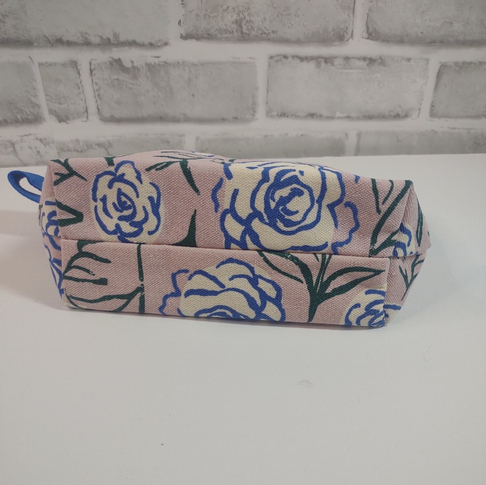 Fresh Pink and Blue Floral Cosmetic Bags - Picture 4 of 7
